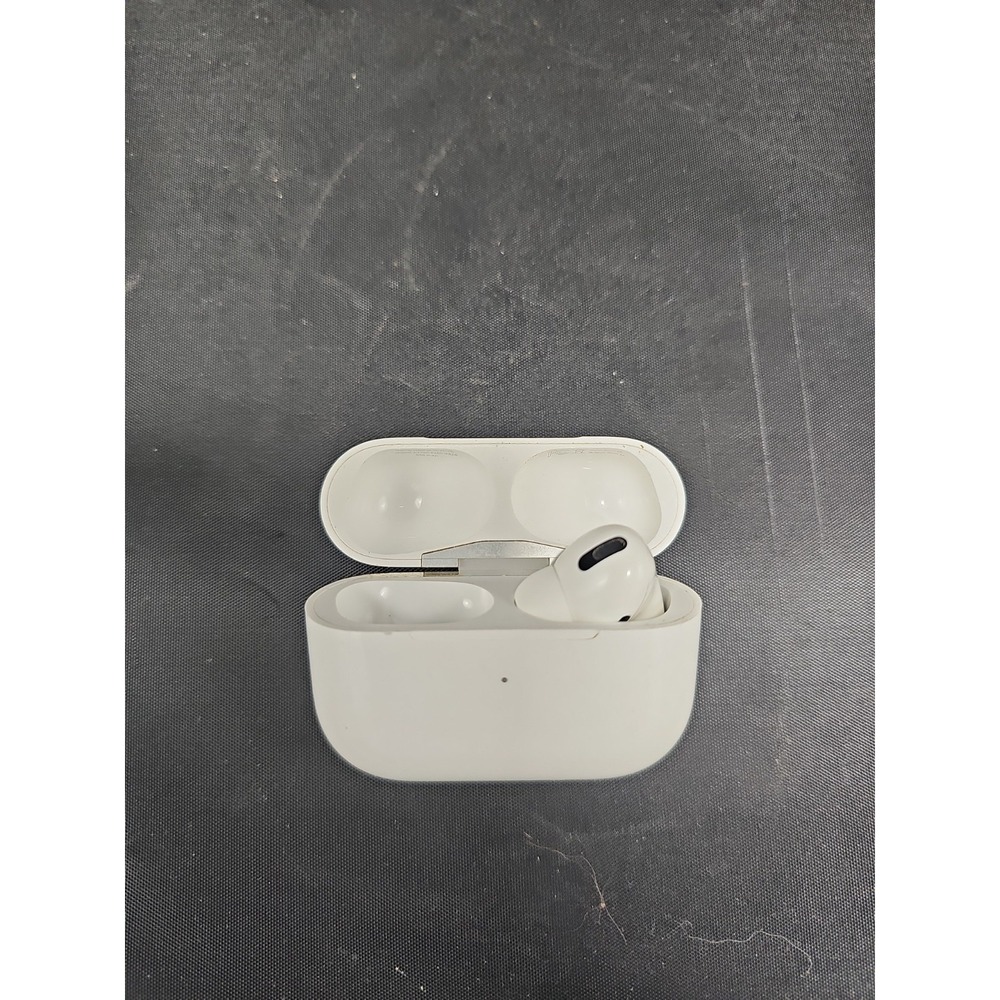 Apple AirPods Pro (1st Generation) A2084 Charging Case w/ Right Airpod